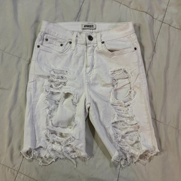 Aphrodite White Stretch Denim Distressed Jean Caprie Long Shorts Womans sz Small - Picture 1 of 5